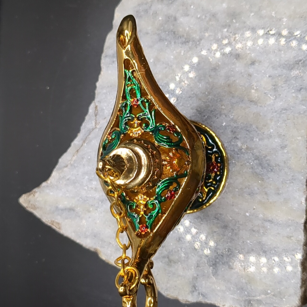 Dubai Genie Aladdin "Mini" Lamp Genie Style Decoration - Picture 2 of 7